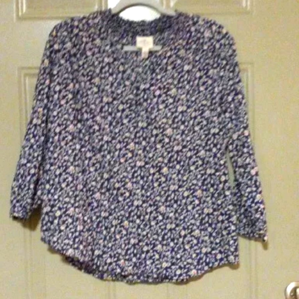 St Johns Bay Womens Blue T-Shirt Floral Long Sleeve Crew Neck Size L